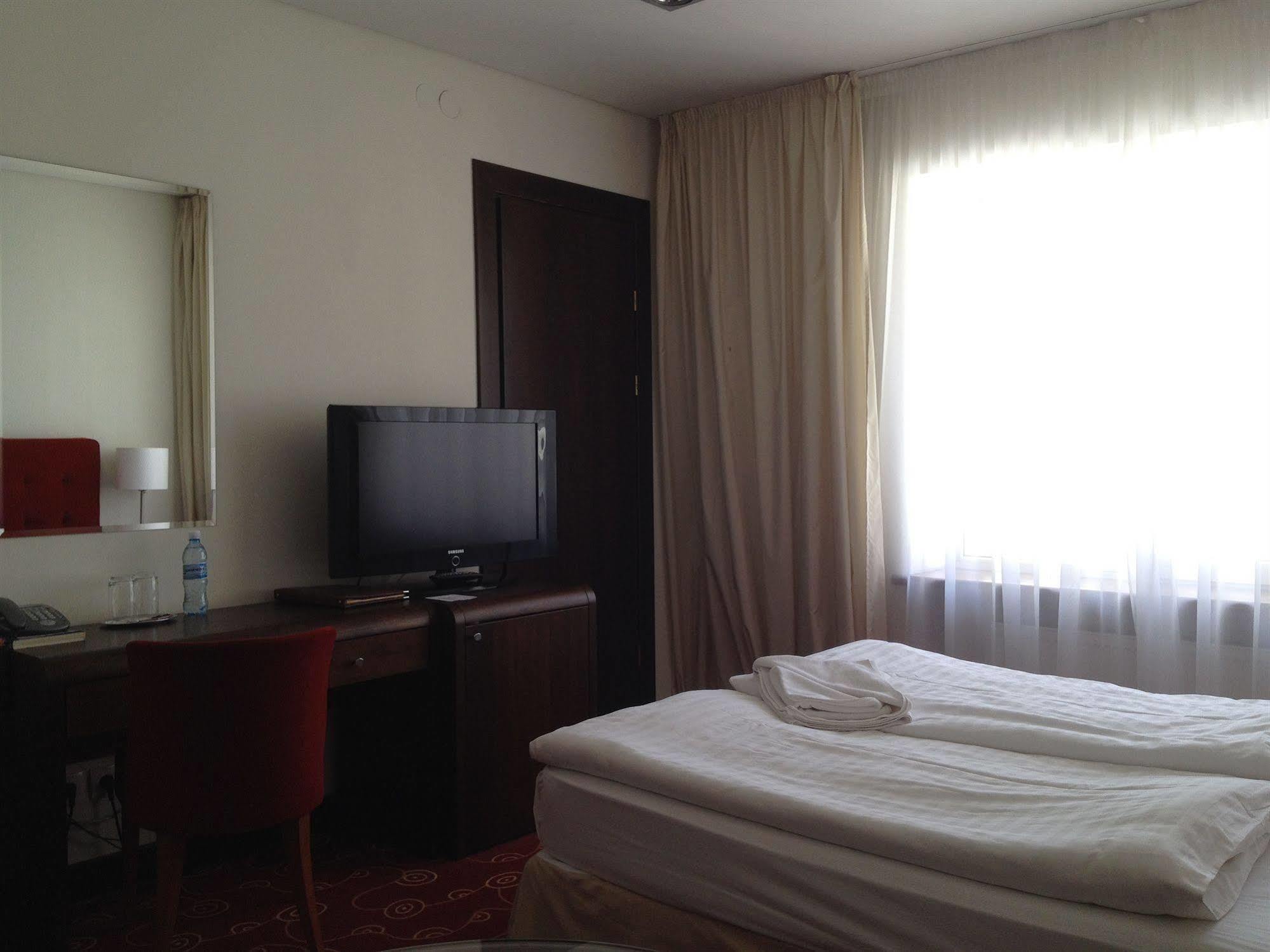 Hotel Dona Kaliningrad Luaran gambar