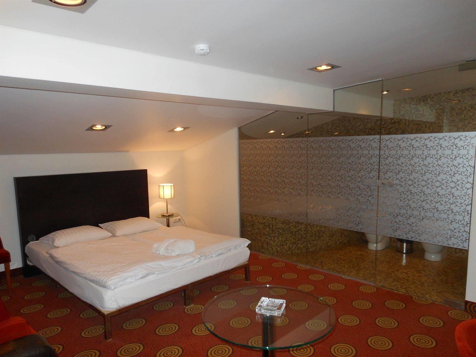 Hotel Dona Kaliningrad Luaran gambar